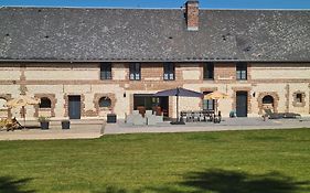 Le Domaine Du Tronquoi.